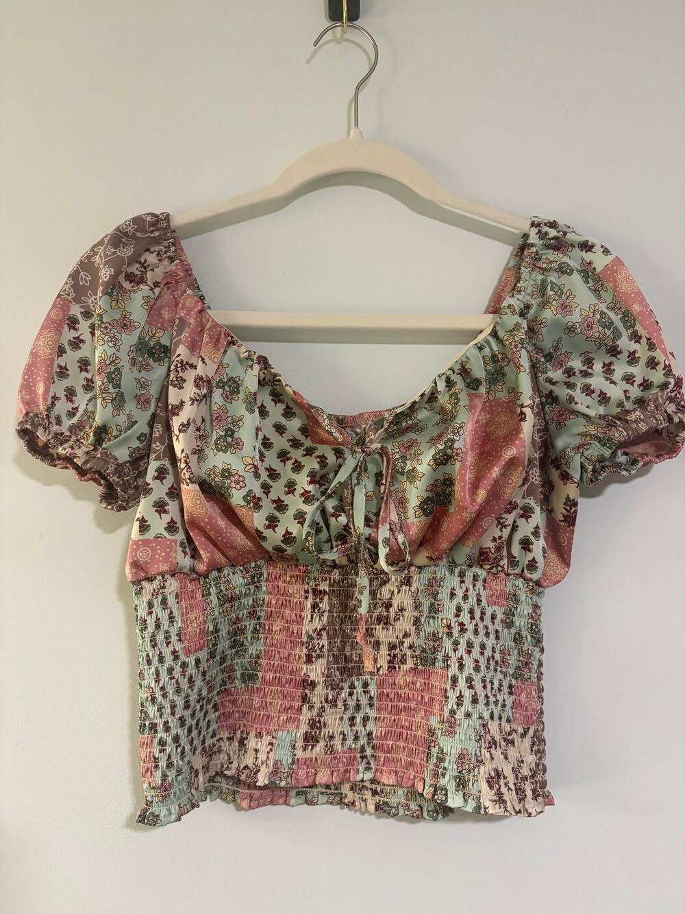 Just Polly Patchwork Floral Smocked Puff Sleeve Crop Top Size L Boho
